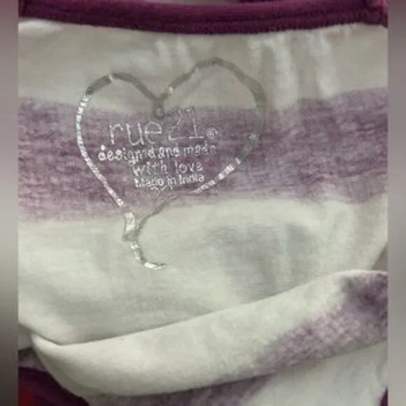 Striped Tank Top - Picture 5 of 5